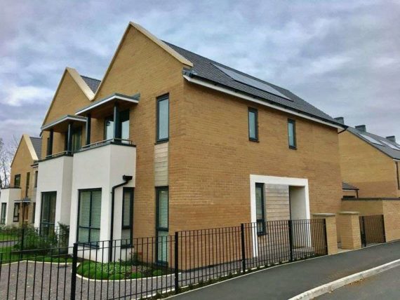 3 Bedroom Semi-Detac...